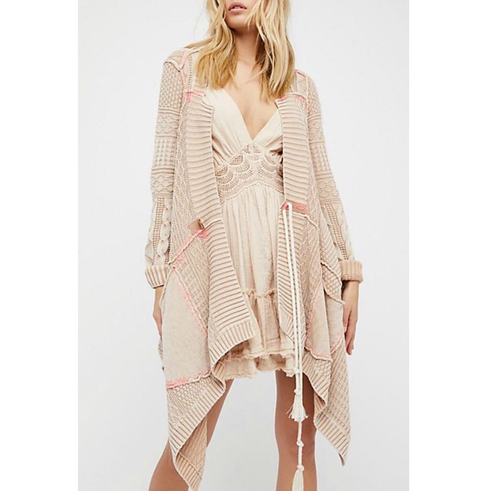 ๐๐ Free People โฆ All Washed Out Cardi โฆ Sand - Picture 1 of 8